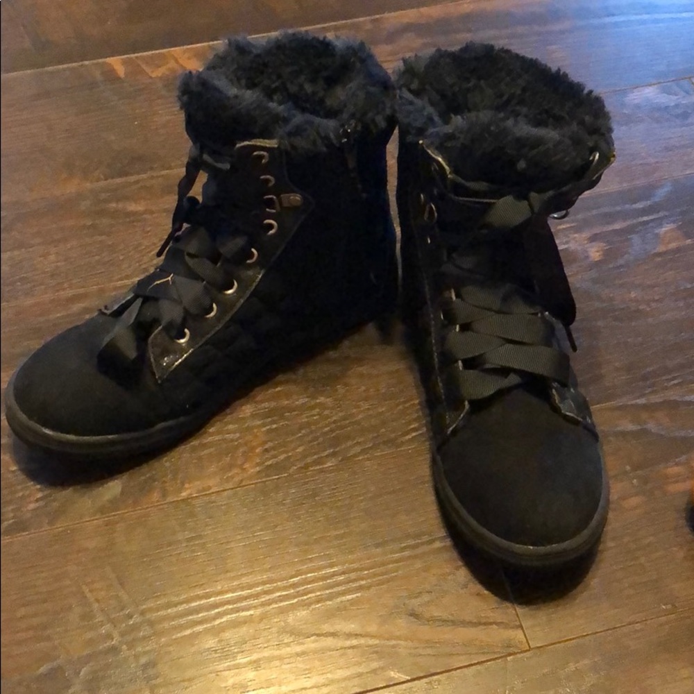 Justice boots